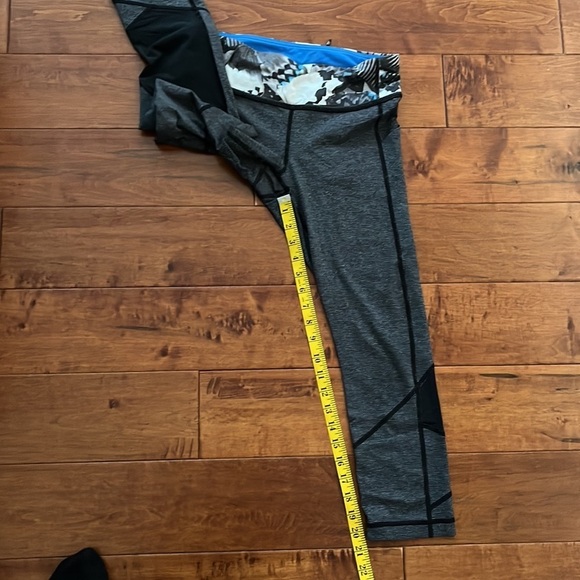 Women Lululemon Cropped Leggings Size 6 Gray - Picture 10 of 13